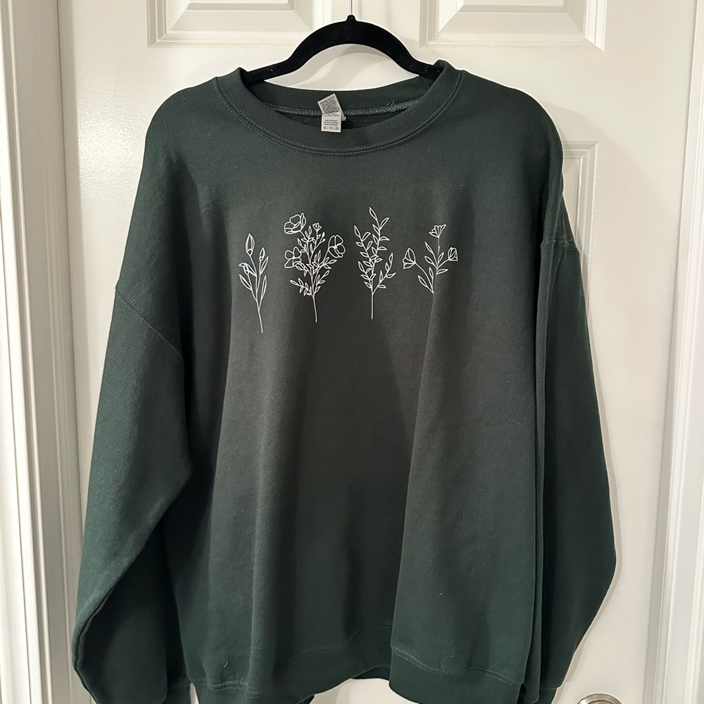 Green Sweatshirt with Floral Design